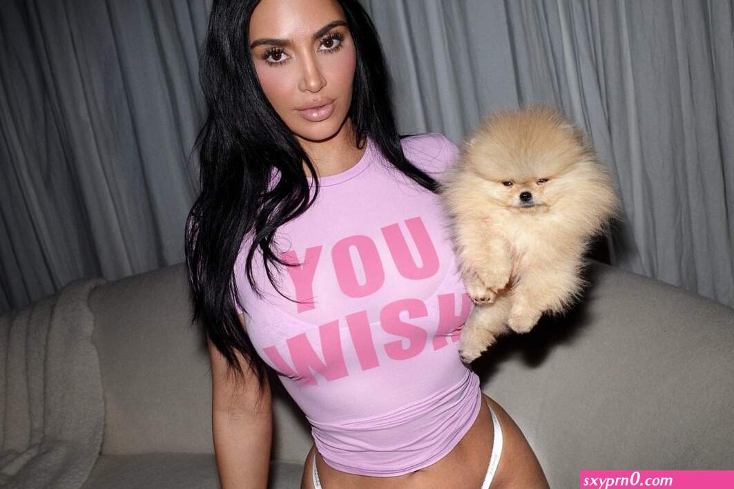 Kim Kardashian aka KimKardashian aka kimkadarshian Nude Leaks OnlyFans
