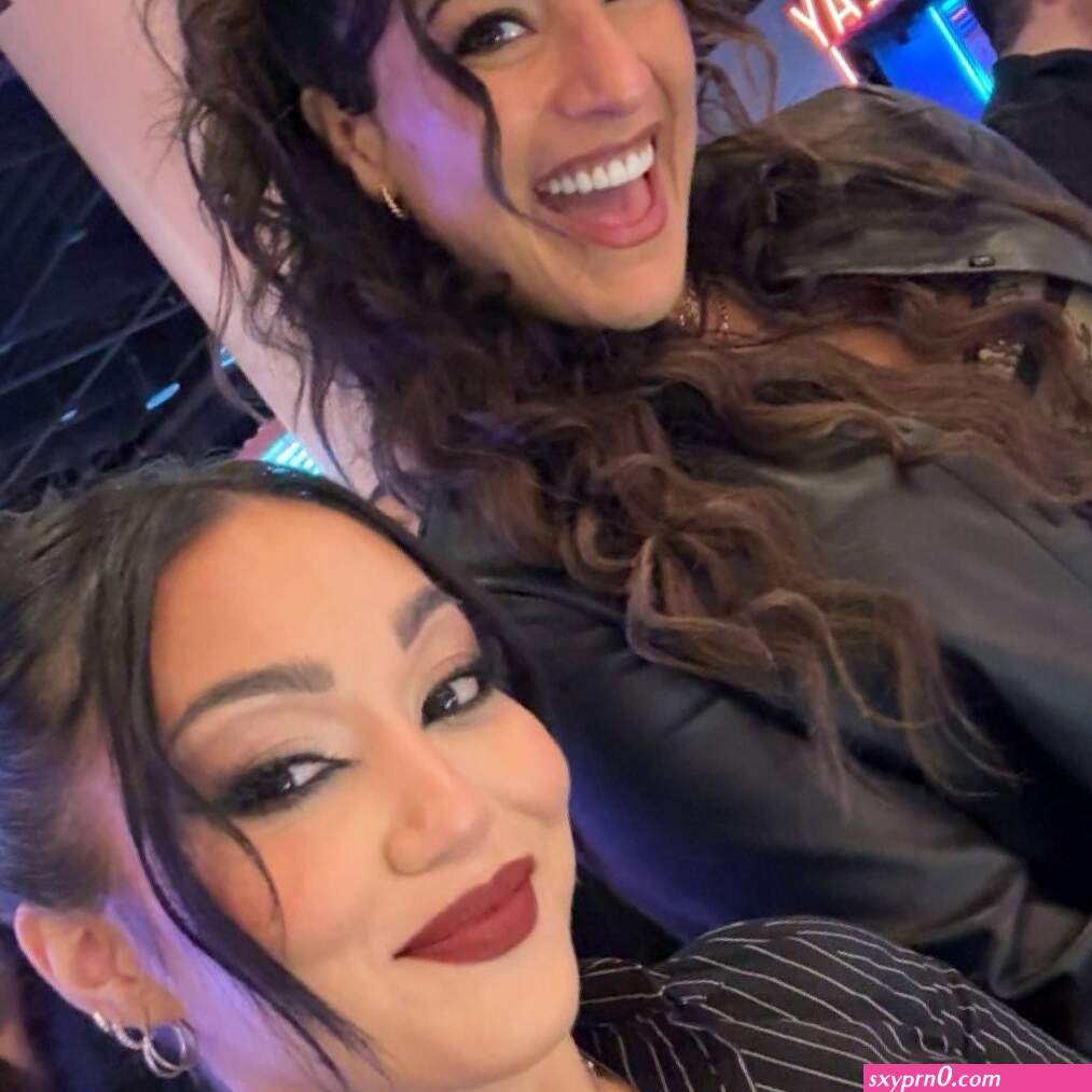 Rok-C – WWE NXT aka Roxanne Perez aka roxanne_wwe Nude Leaks OnlyFans
